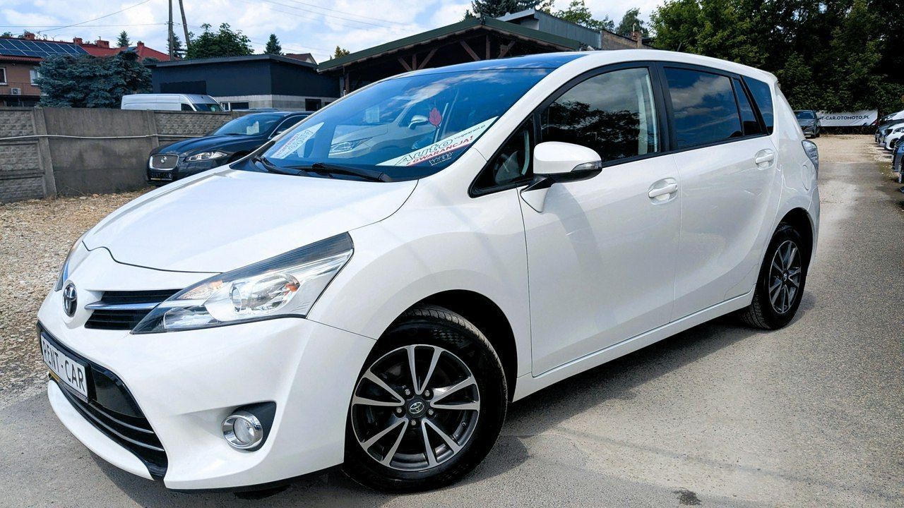Toyota Verso 1.6D4D*OPŁACONY Bezwypadkowy*Panorama*7Osób*Kamera*Serwis*GWARANCJA24M