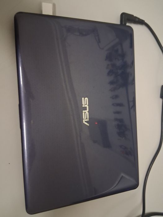 Asus E203n portatil