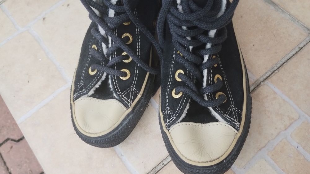 Trampki Converse damskie czarne zimowe z futerkiem barankiem oryginał