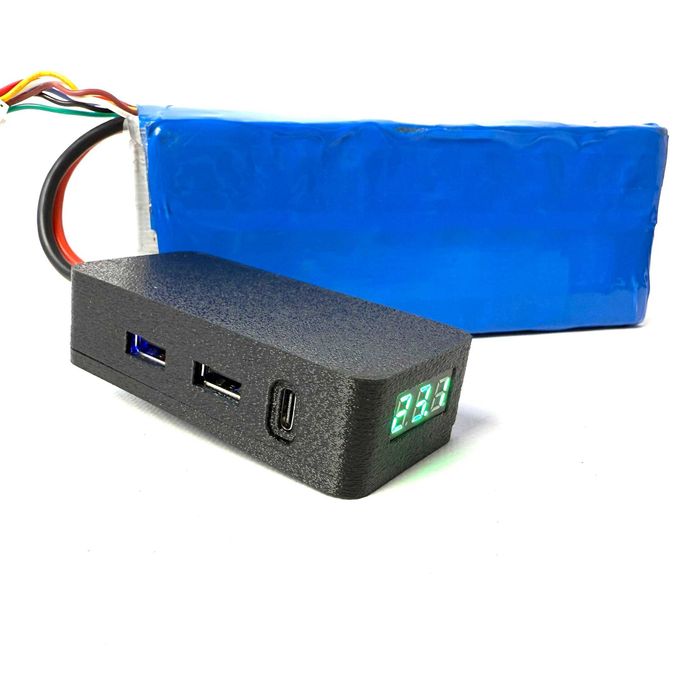 Блок живлення зарядка від батареї з XT60  2 USB + 1 Type-C