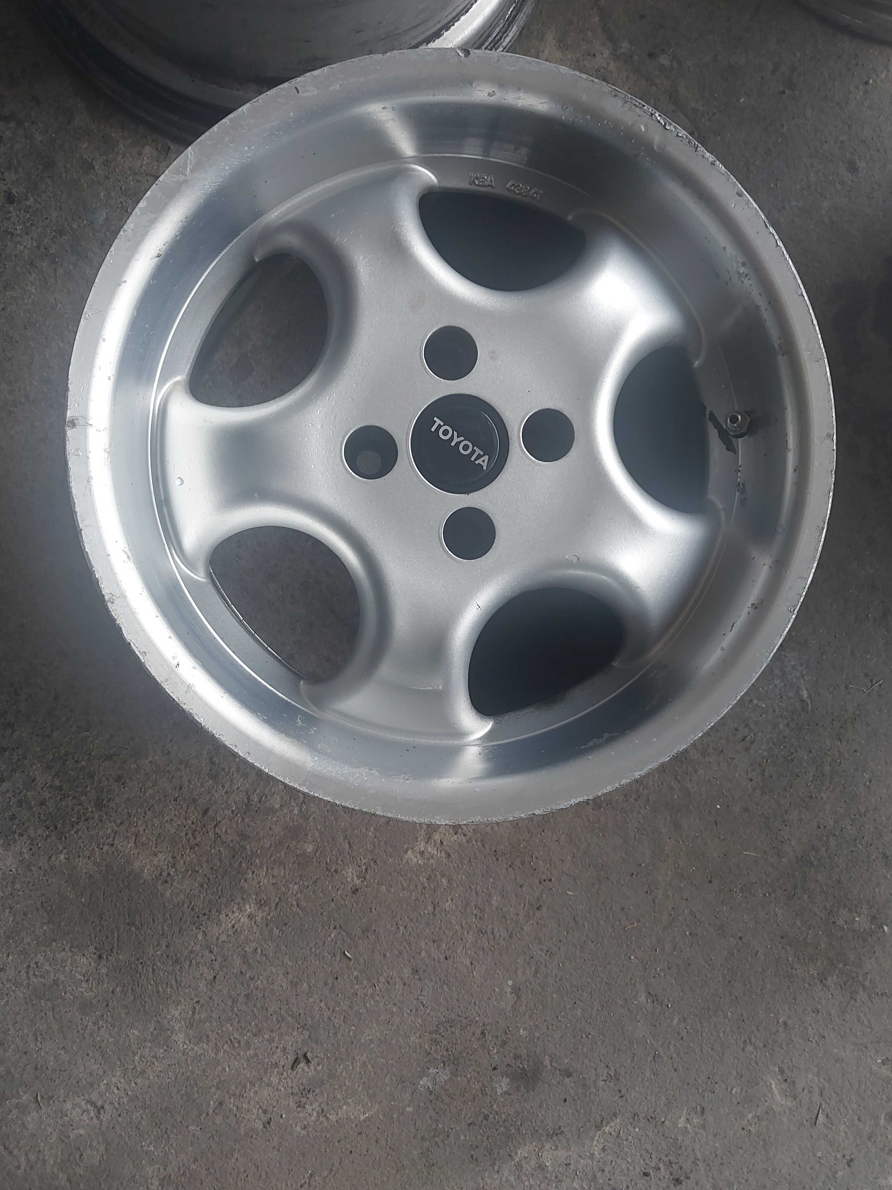 Alufelgi 15 cali RH 4x100  golf toyota honda dacia