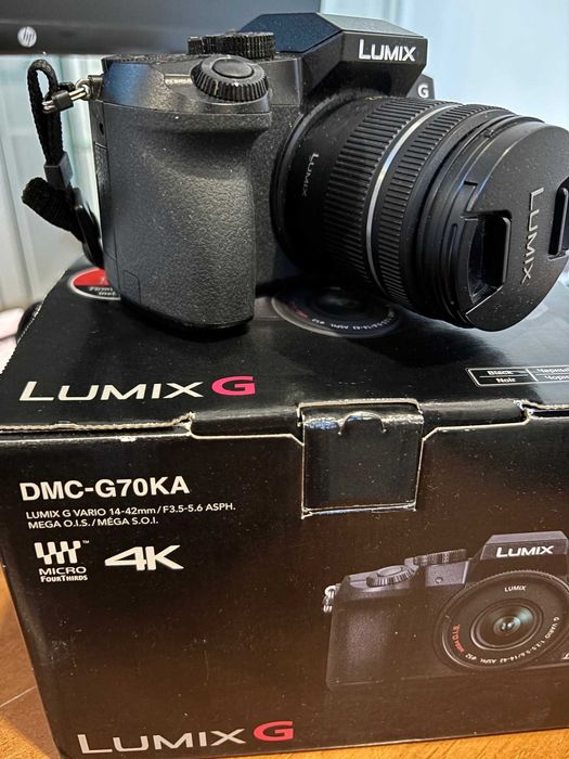 Máquina Fotográfica Panasonic DMC-G70KA - Como Nova