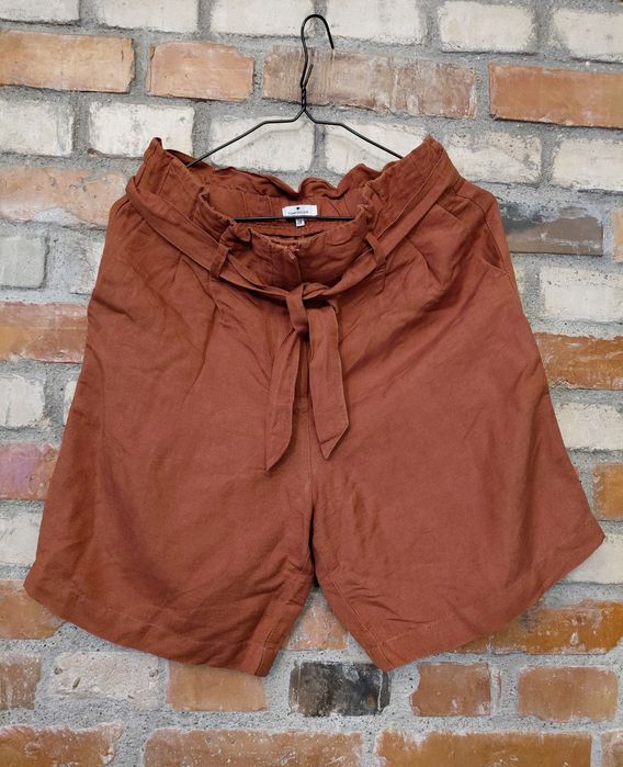 Krótkie spodenki z wysokim stanem len lniane rude ceglany 38 M  Tom Ta