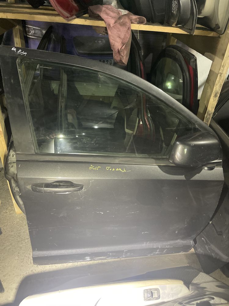 Продам Двери Dodge Journey 2011-16 гг