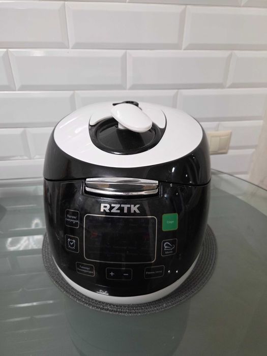 Мультиварка-скороварка RZTK PC 105S Led