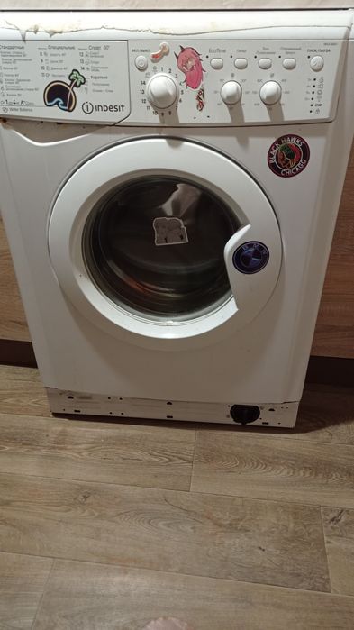 Indesit на запчастини