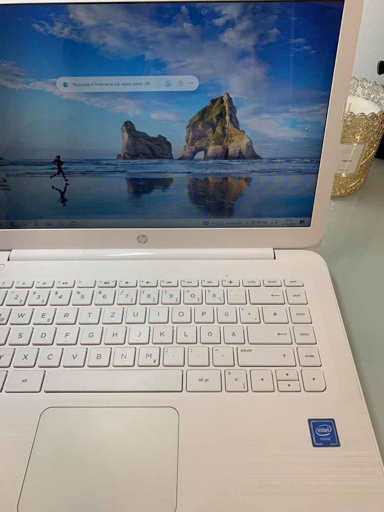 Hp notebook biały