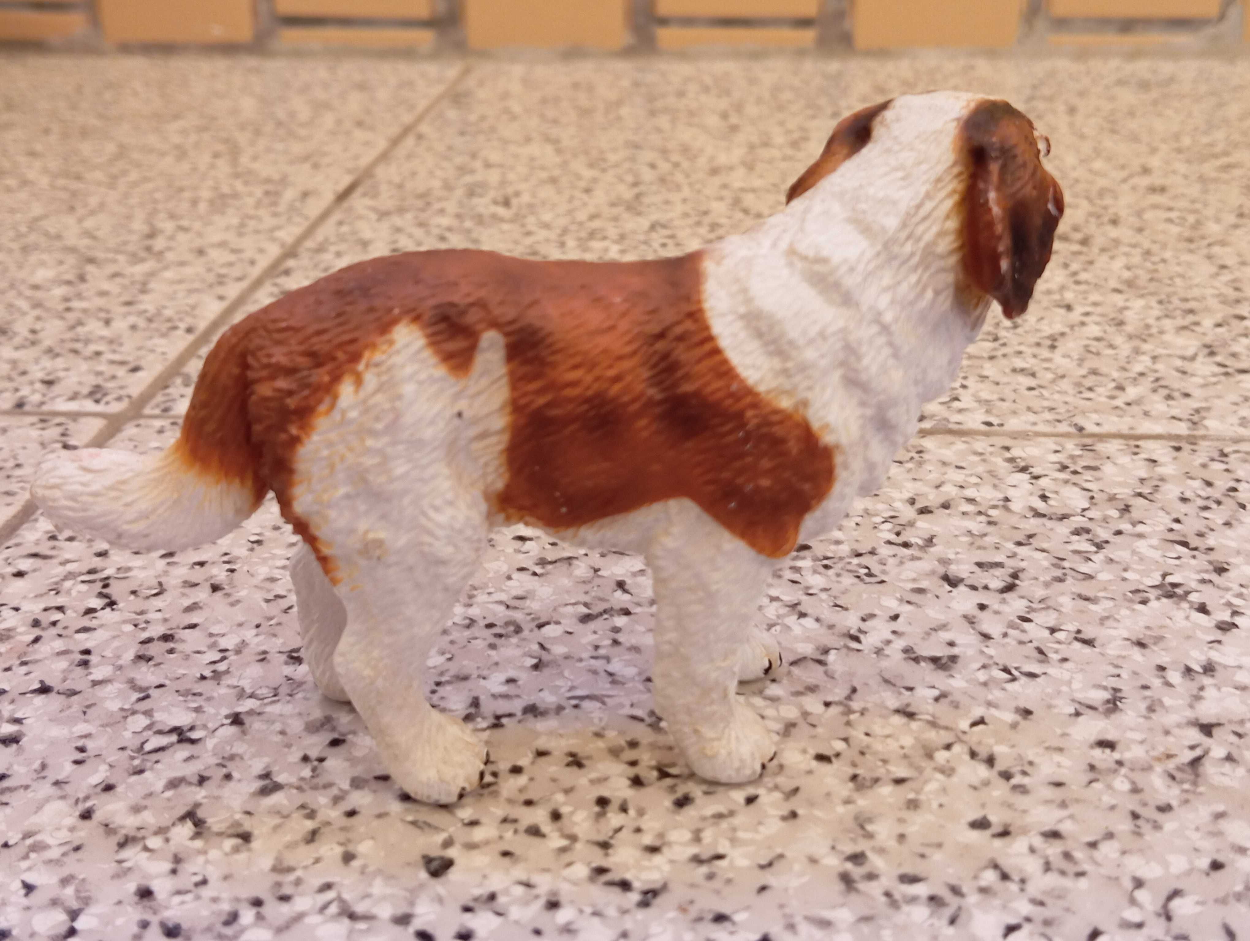 Figura PVC Cão São Bernardo Schleich