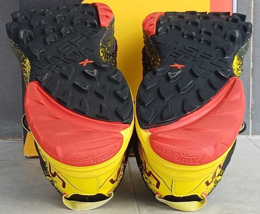 La Sportiva Akasha I