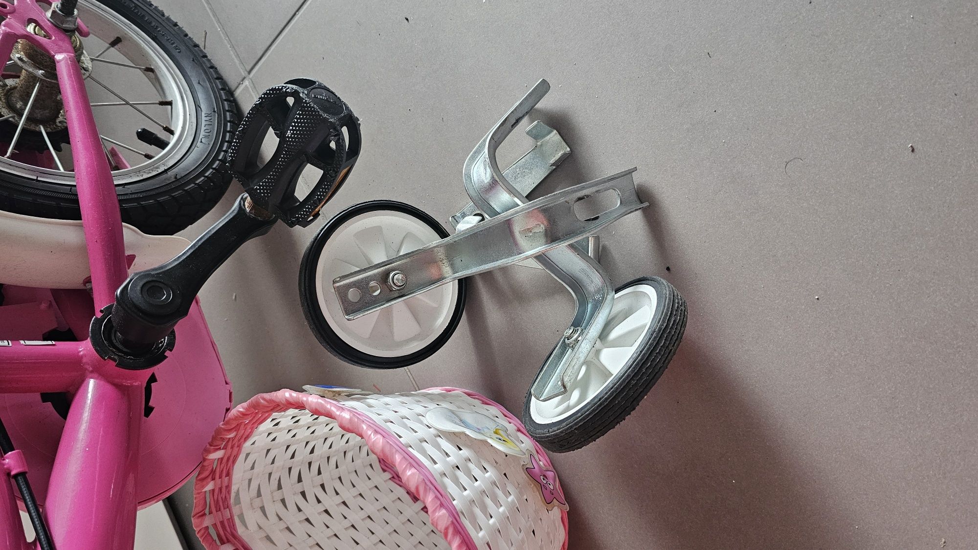 Bicicleta de menina