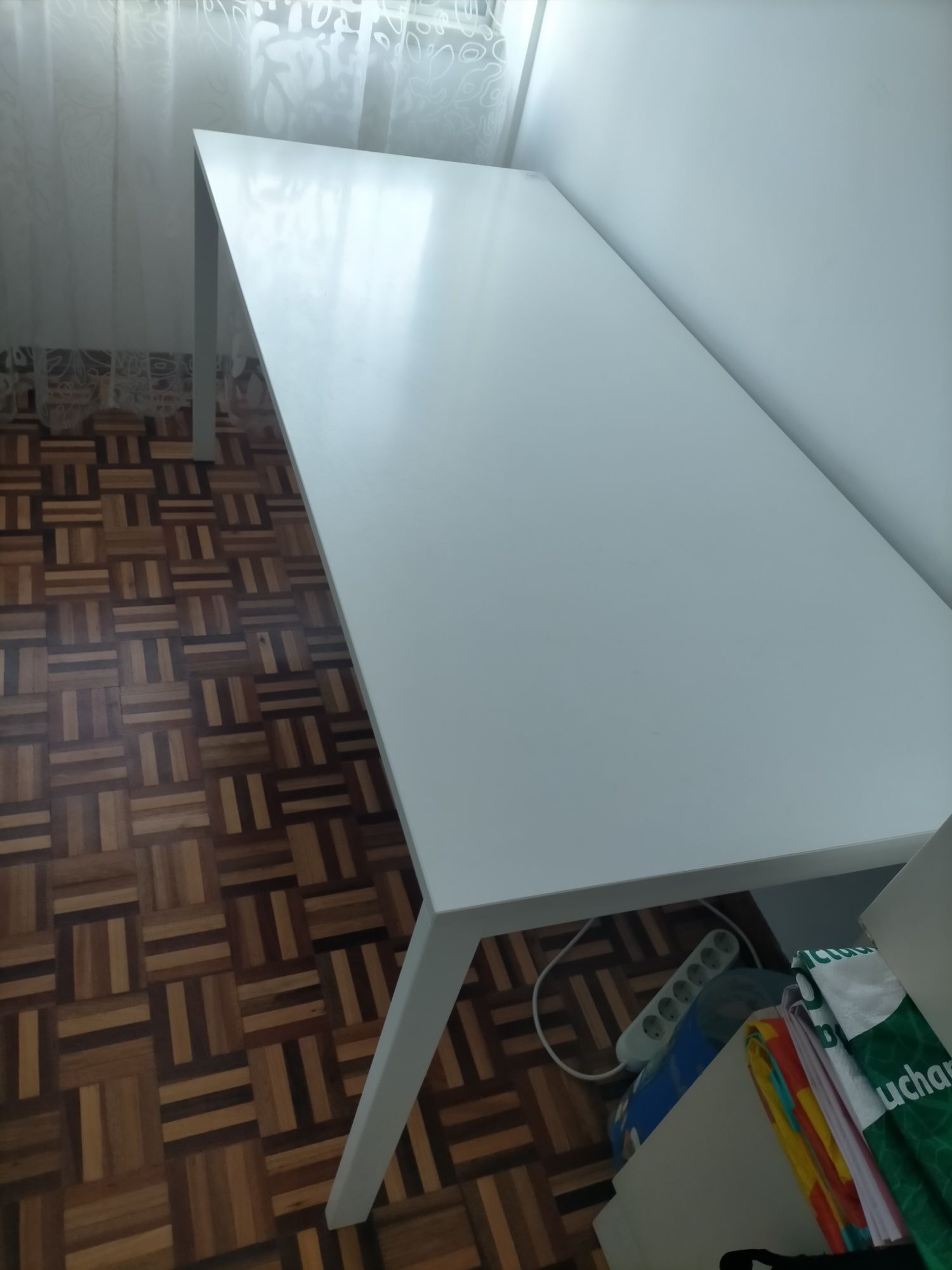 Mesa MELLTORP ikea