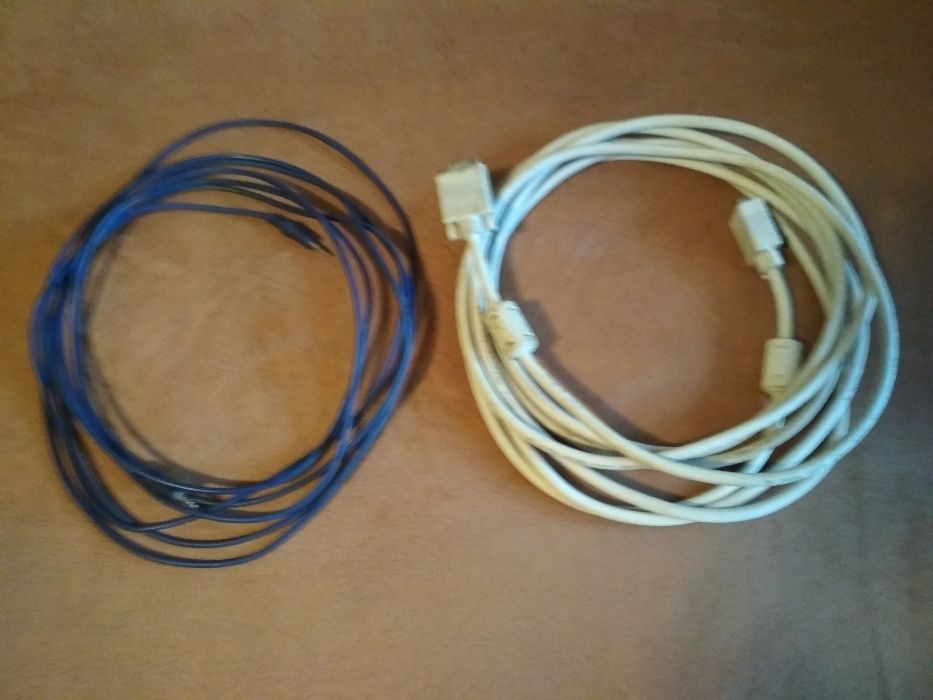 кабель VGA-VGA компьютер+телевизор)видео+звук