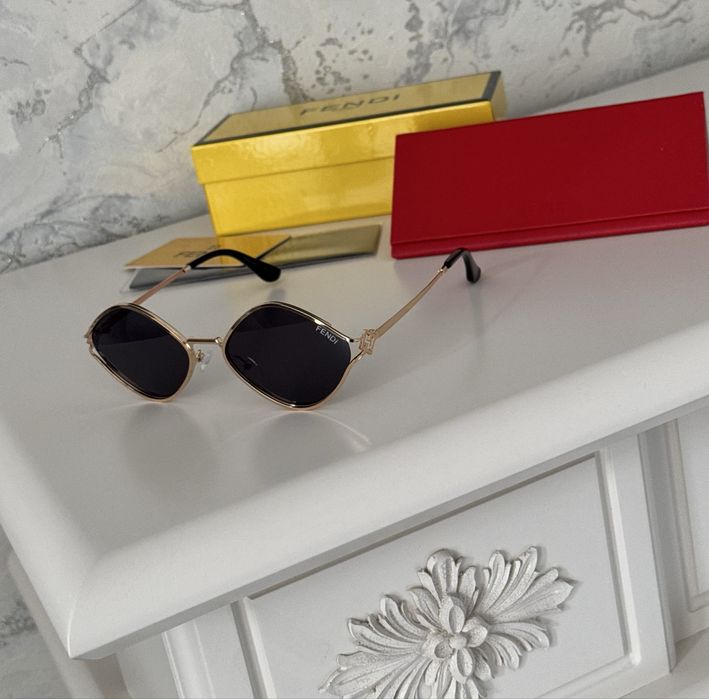 Солнцезащитные очки люкс бренд ромб