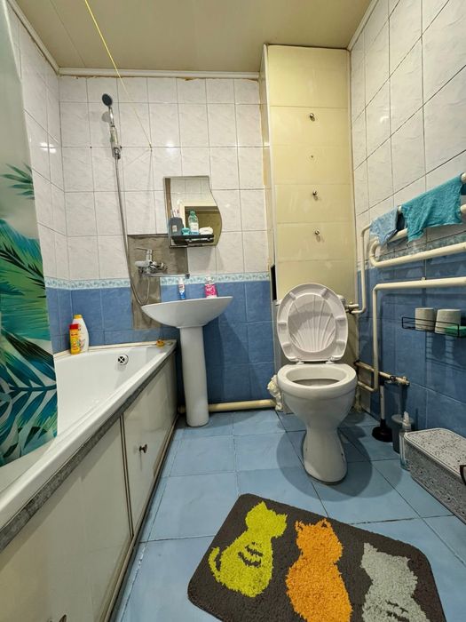 Продам 2 кімнатну квартиру на 1 поверсі