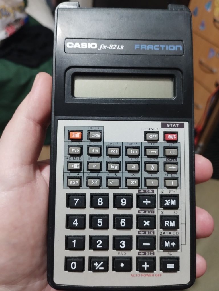 Калькулятор Casio інженерний