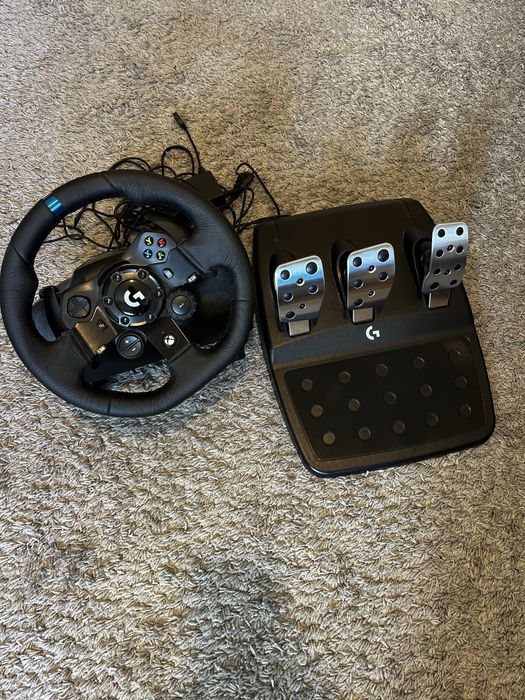 Volante Logitech G923 + Pedais