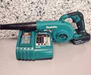 Аккумуляторная Воздуходувка Makita dub185 2023г.
