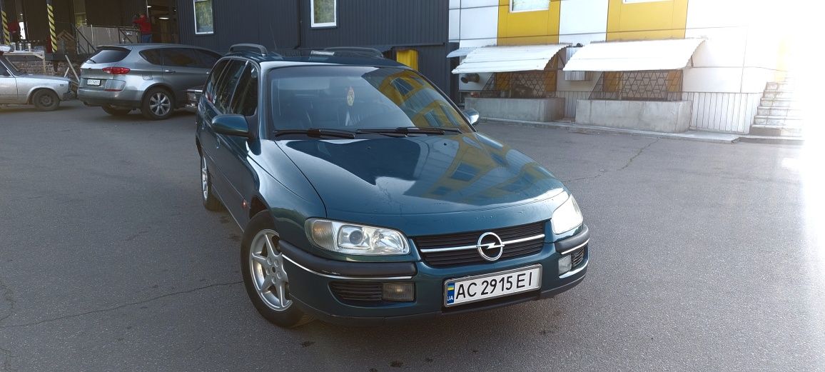 Opel Omega B 2.5 V6