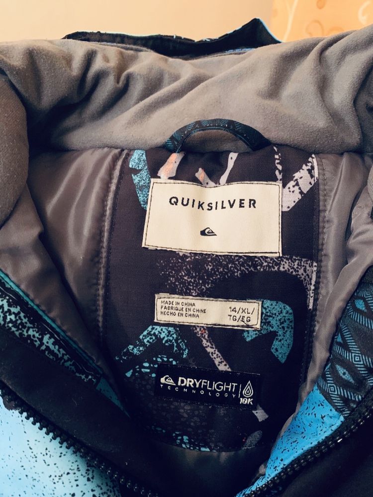 Сноубордический костюм Quiksilver