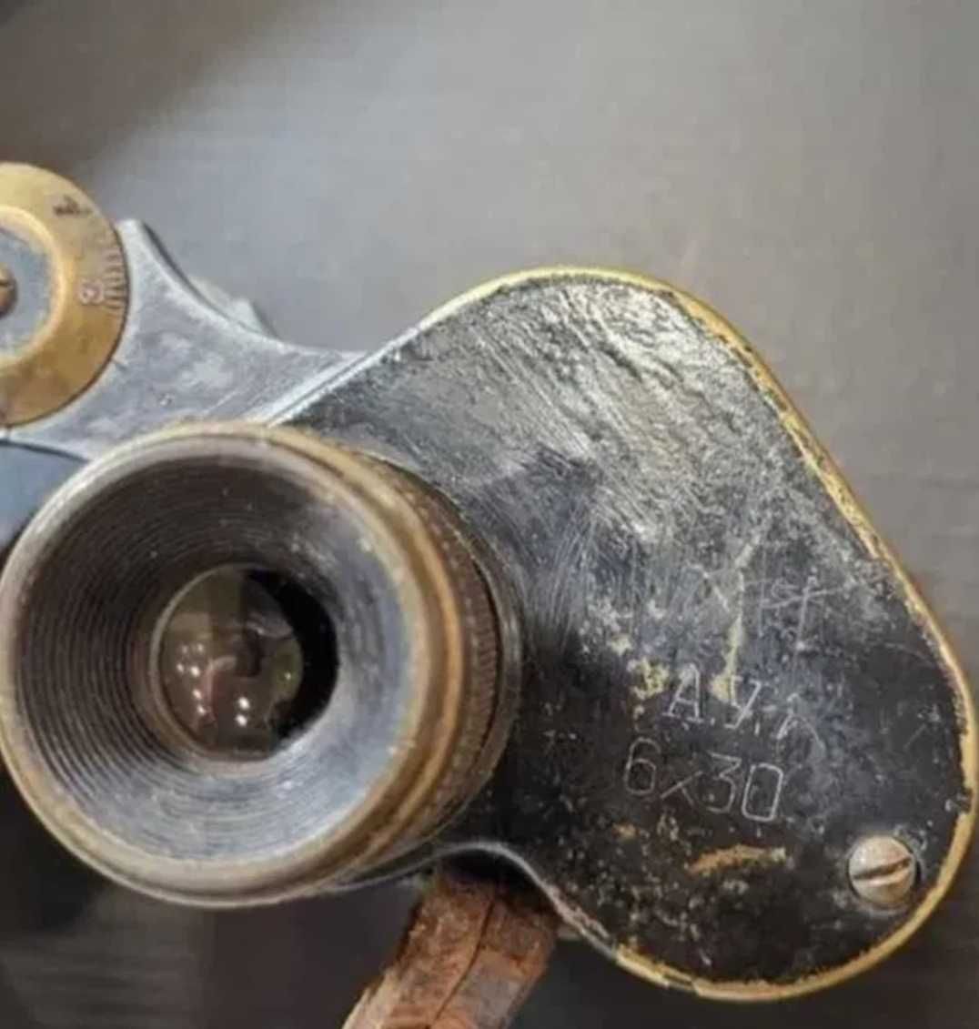 Продам армійський бінокль часів СРСР (А.У. 6х30 1935 р. з сіткою).