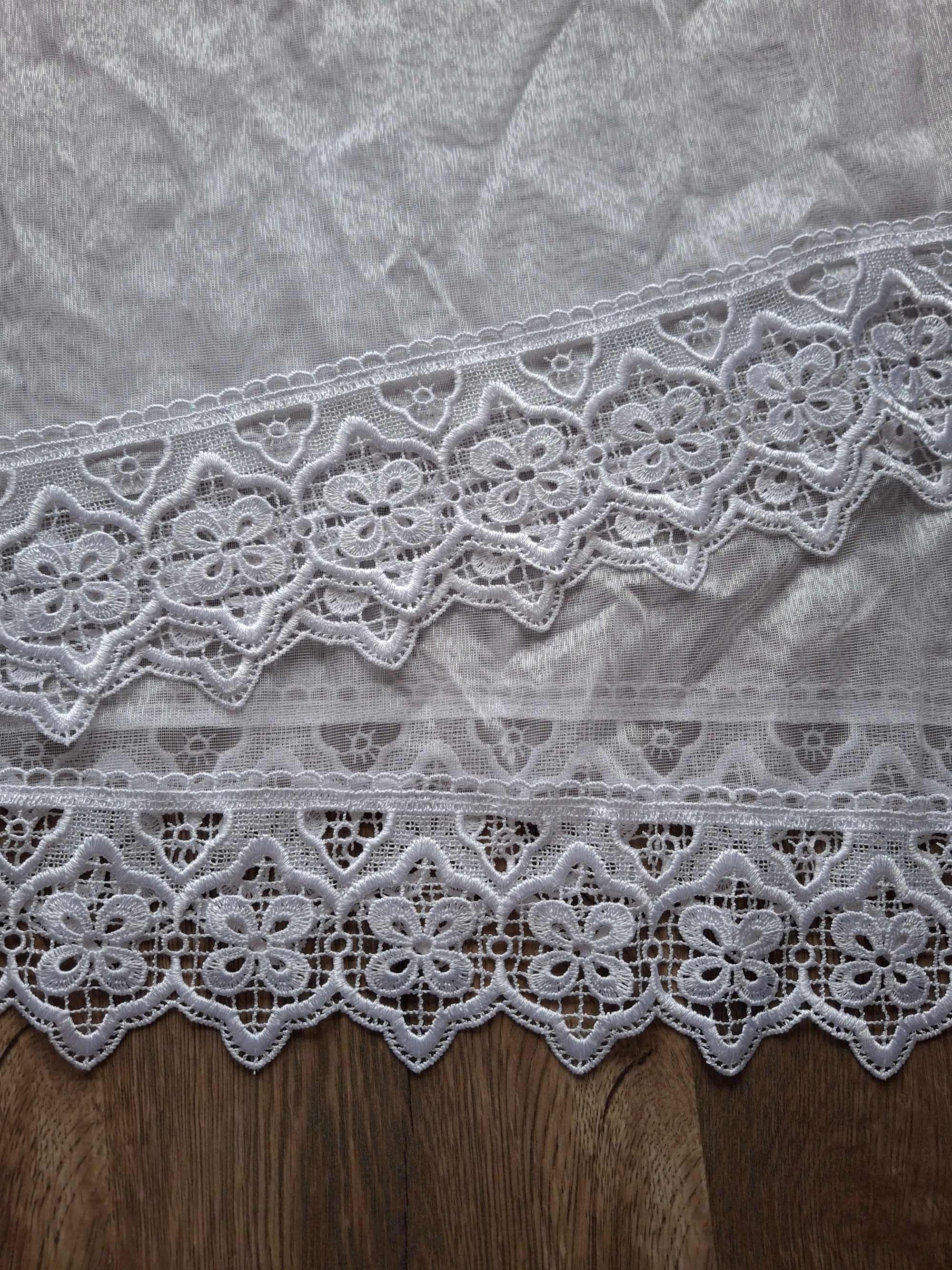 Firanka na taśmie 142cm x 200cm