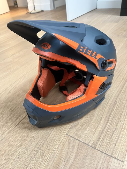 Kask rowerowy full-face Bell Super DH – nienoszony