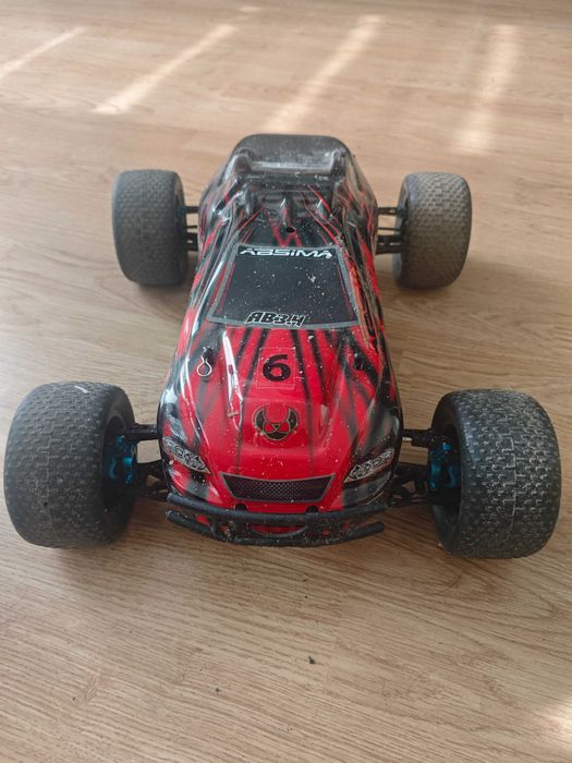 RC car Absima at3.4 1/10