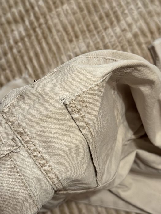 Жіночі джинси бежеві