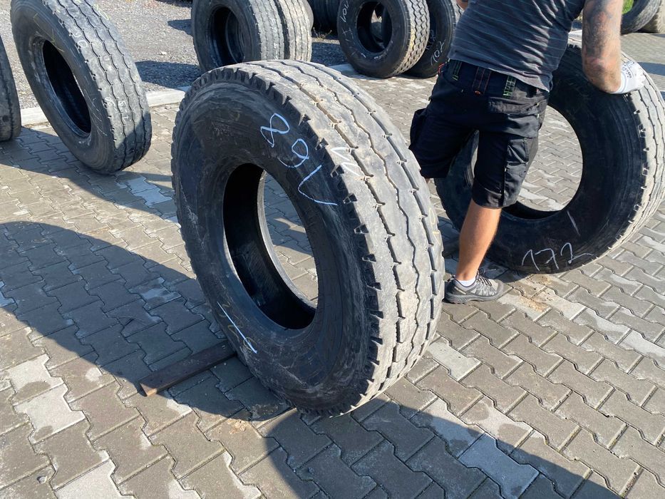 13R22.5 Opona PIRELLI FG01 Przód Budowlany fg 01