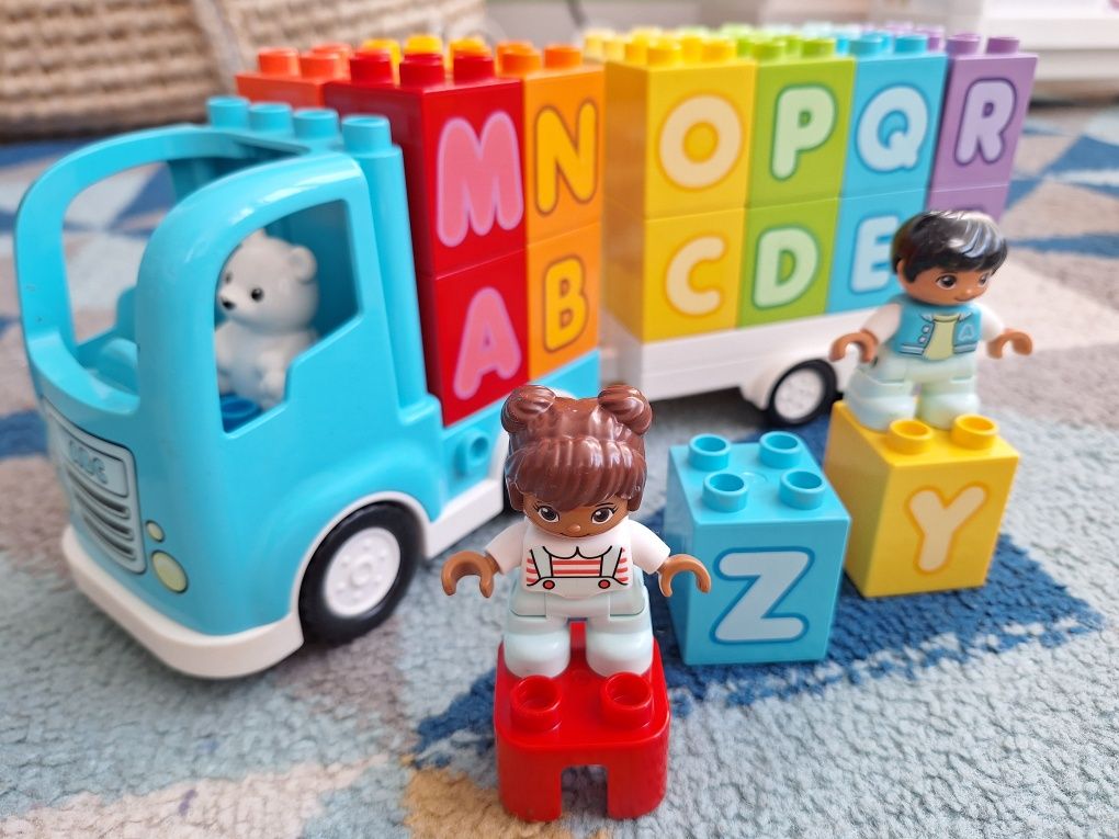 Zestaw Lego Duplo 10915 - ciężarówka z alfabetem