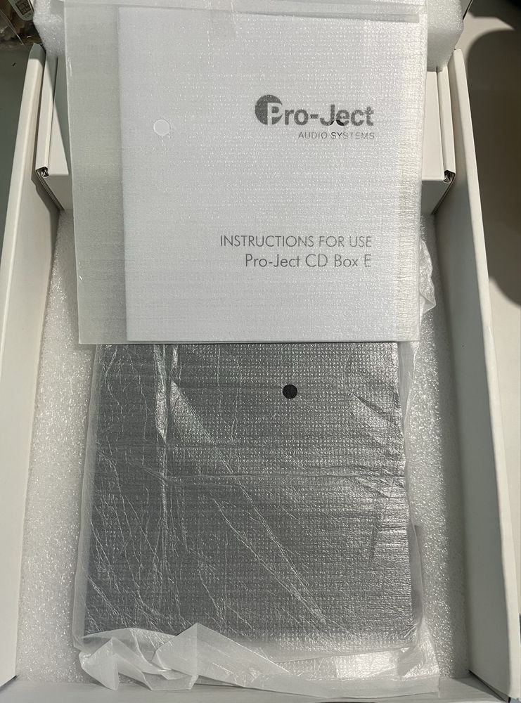 Pro-Ject CD BOX E - CD player e Transporte de CD (em garantia)
