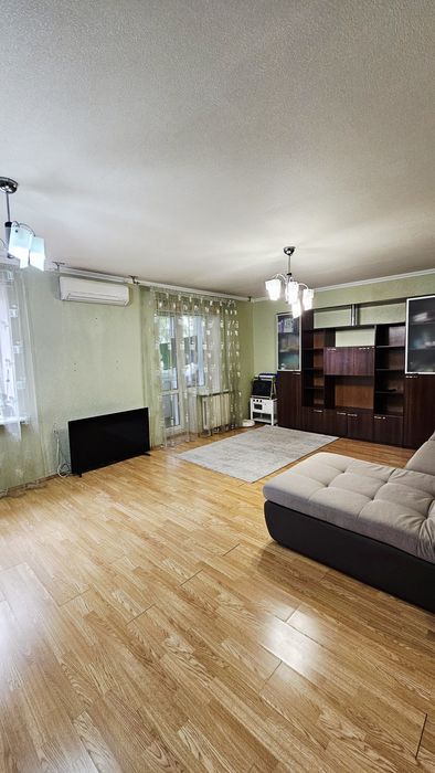 Продам, квартиру на 2 этаже, рядом гараж, ж/м Победа, рядом Сокол.