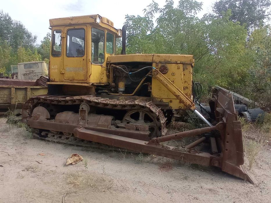 Продам бульдозер Т-170