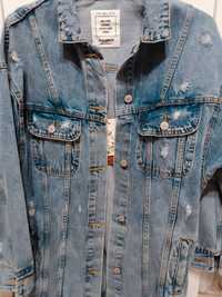 Kurtka jeansowa  z przetarciami w rozmiarze S, marki Pull&bear
