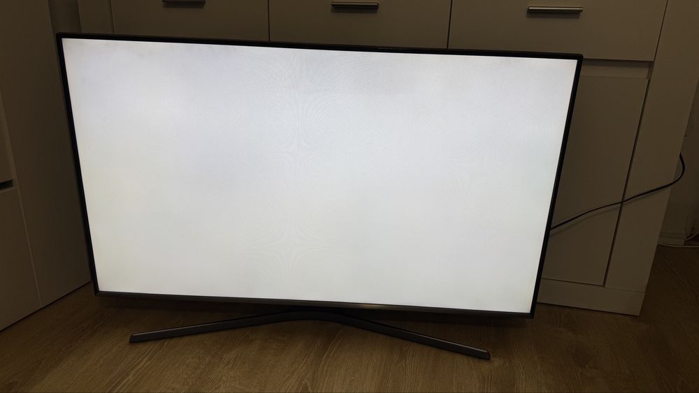 Telewizor Samsung 48” cali J5500AW Smart Tv