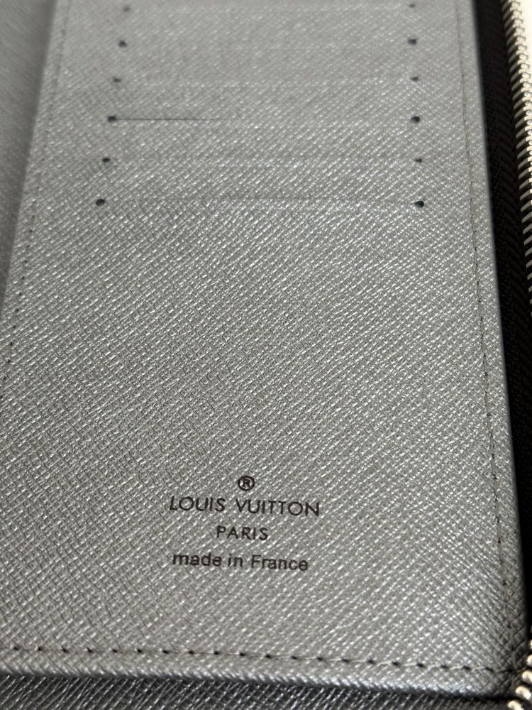 Кошелёк Louis Vuitton