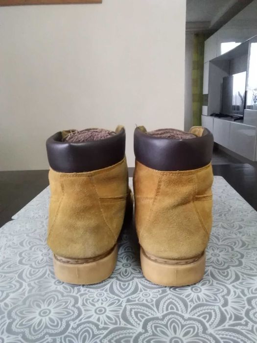 Buty zimowe ocieplane tomberland.