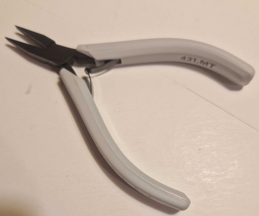 Alicate pontas Facom