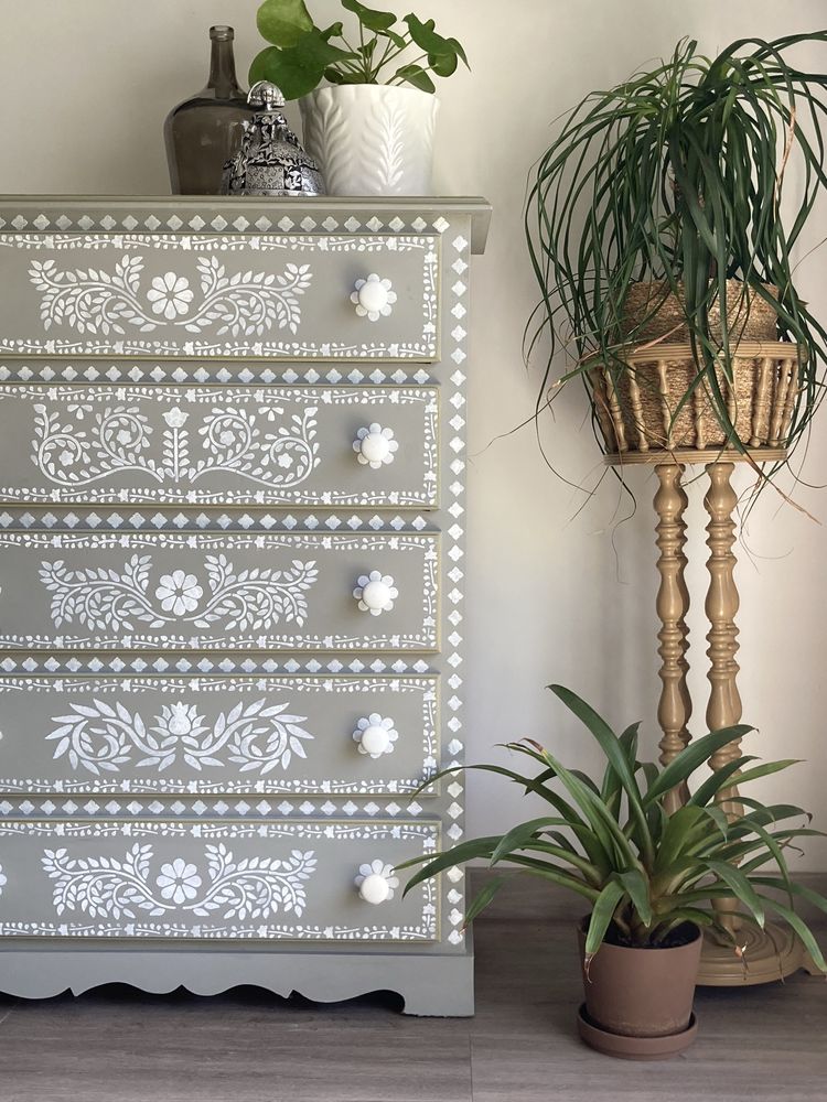 Cómoda decorativa
