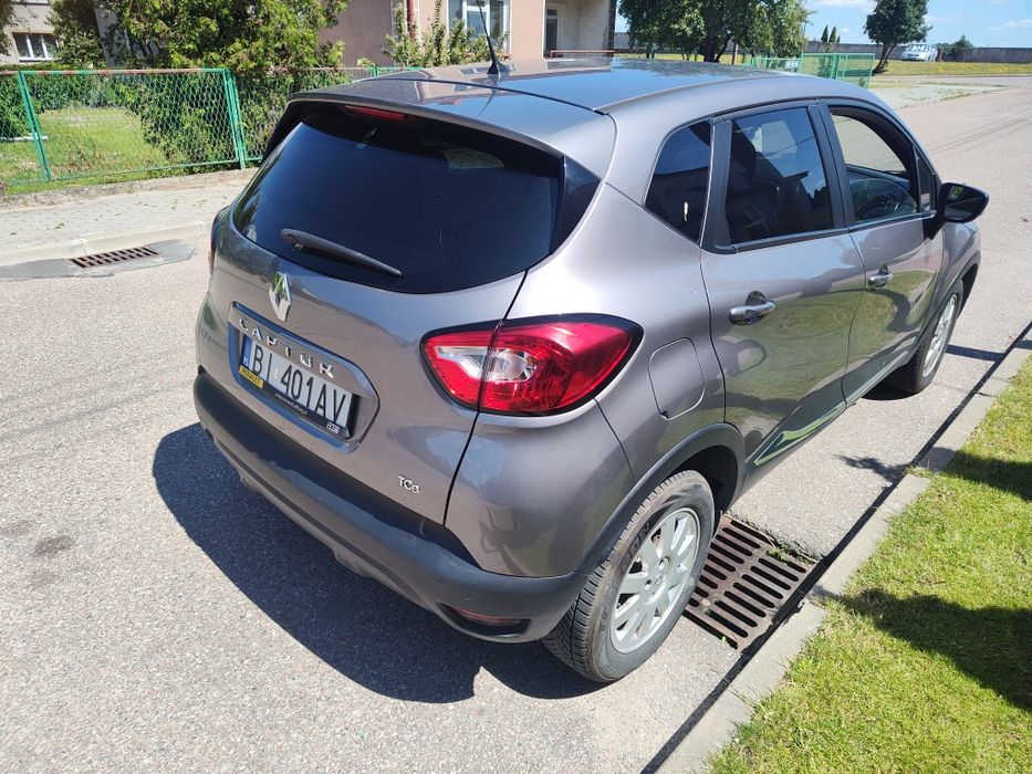 Renault Captur 1.2 benzyna 4 tłokowy automat 2016r 120KM