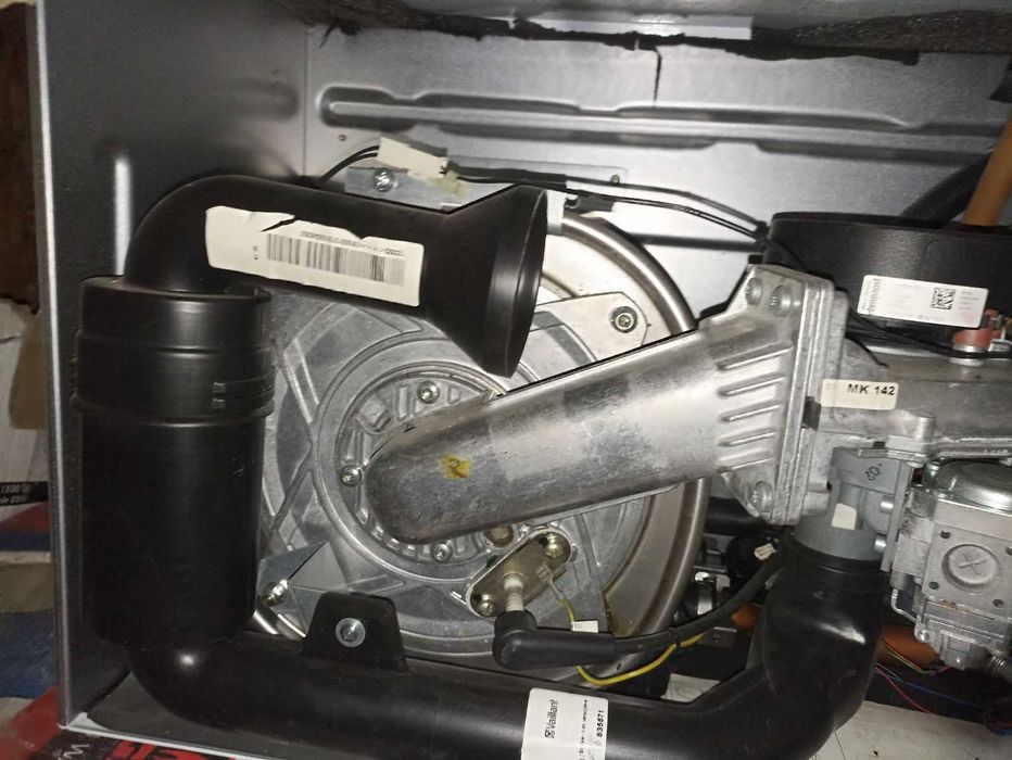 котел газовий конденсаційний вайлант