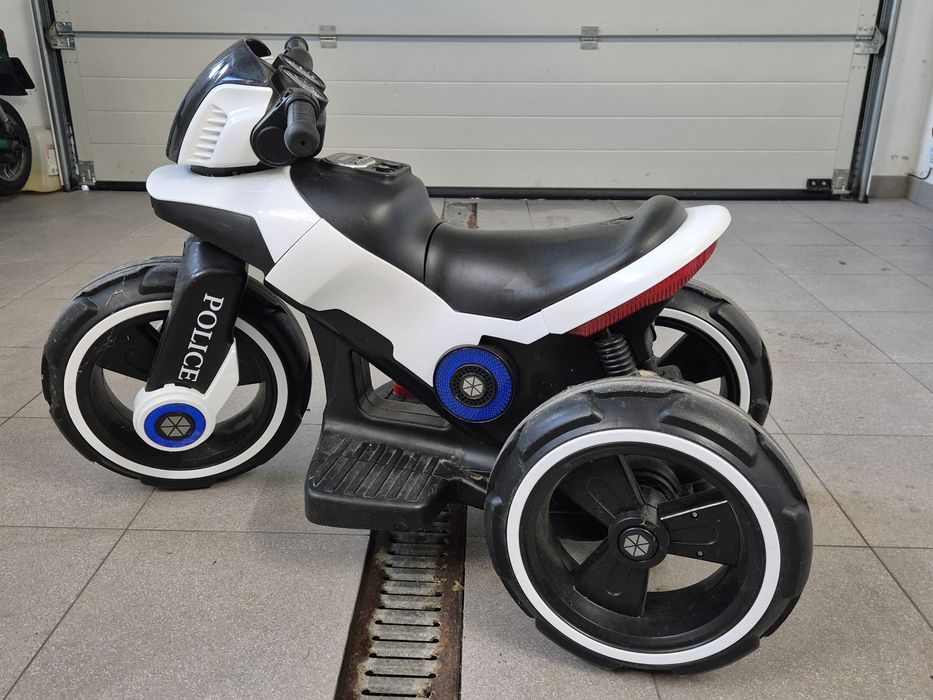 Motor na akumulator