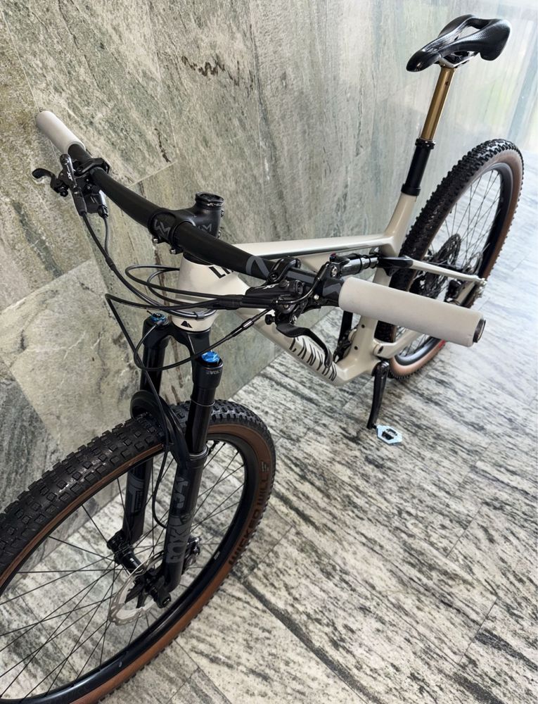 Велосипед Canyon Lux Trail CF 7 з Німеччини