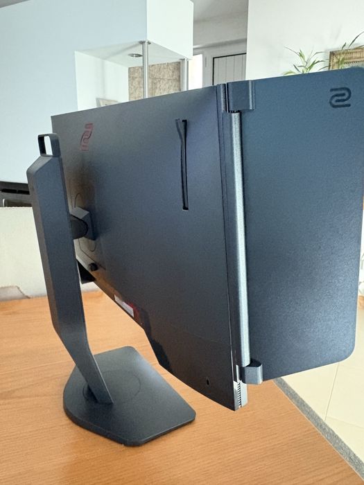 BenQ ZOWIE XL2546K 24,5” – Monitor e-Sports 240Hz | Como novo