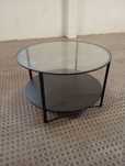 Mesa de centro com tampo em vidro