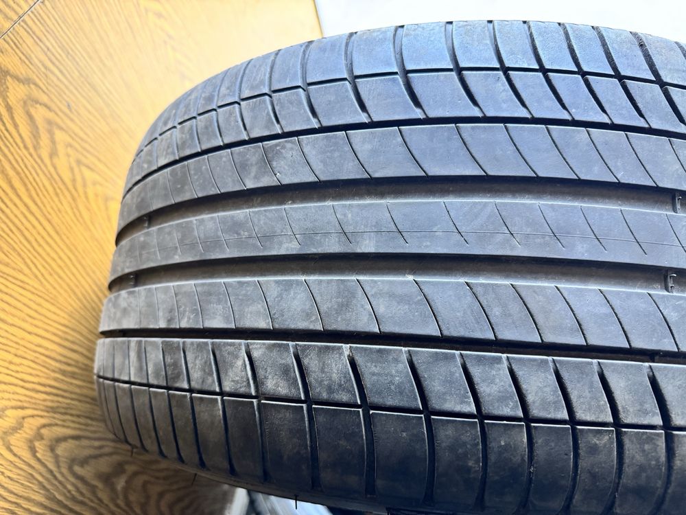 19 275/35 Michelin Primacy3 шини літні
