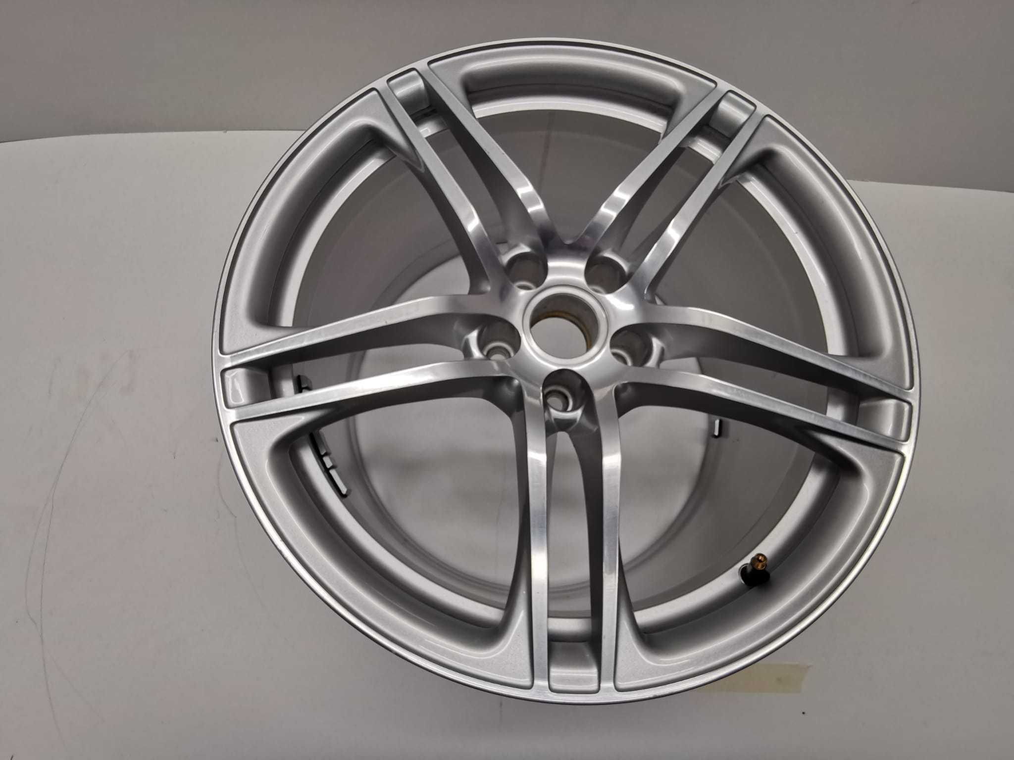 Felga kuta do Audi R8 19"x11J 5X112 oryginalna Felgi 420.601.025 J/C