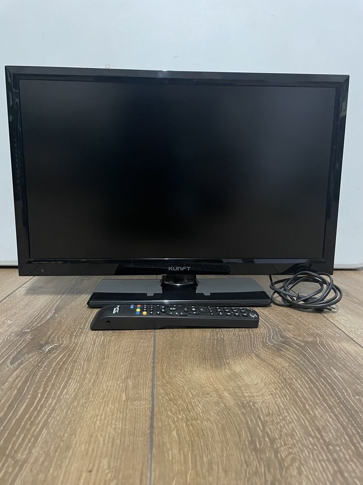 TV LCD 19’ KUNFT com comando