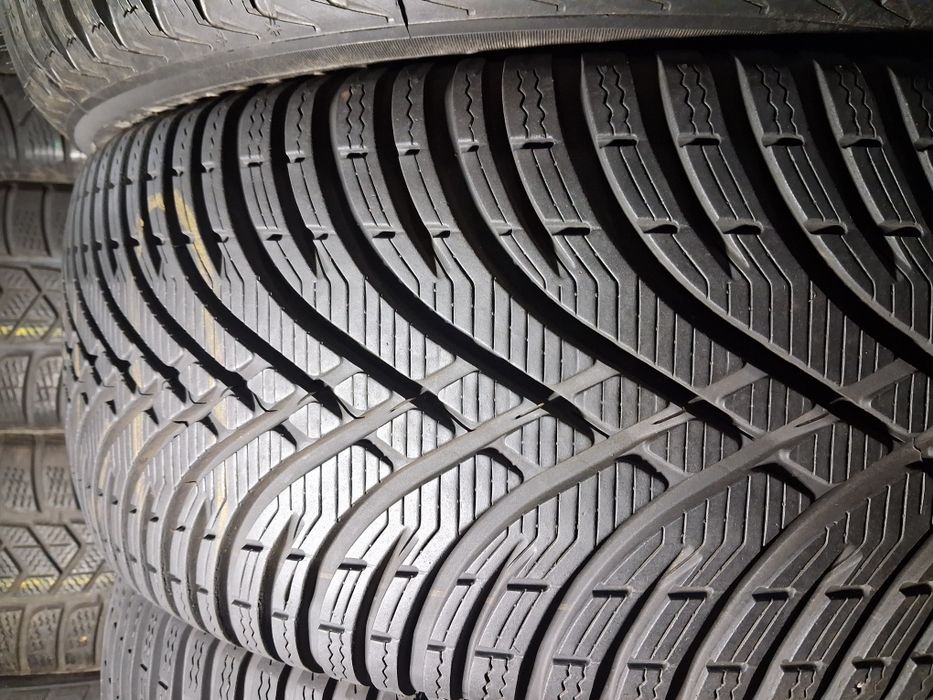 Шини 225/50 17  Kleber Krisalp HP3  Зима Комплект