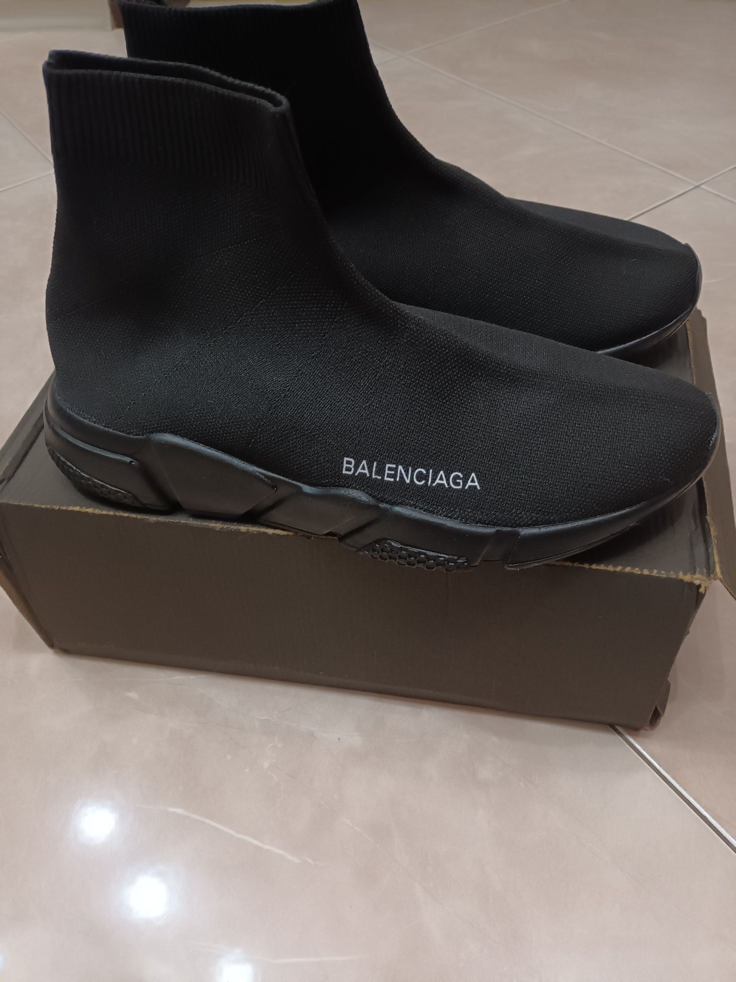 Nowe buciki Balanciaga